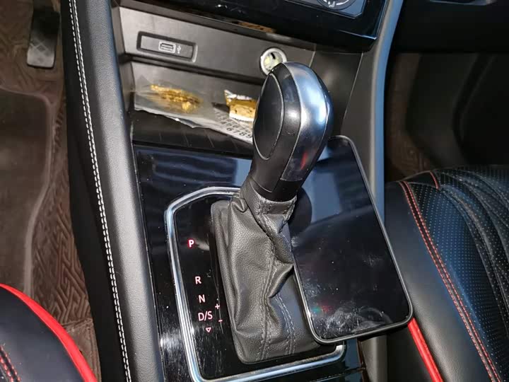 Фото 14 - Jetta VS5