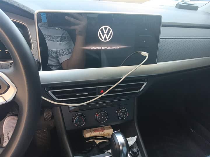 Фото 6 - Volkswagen Lavida