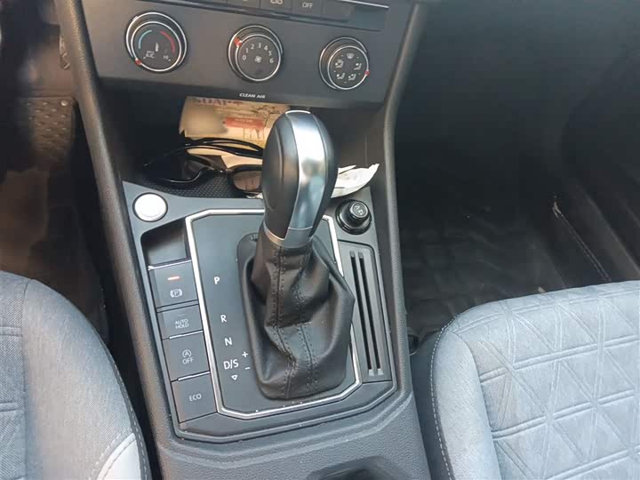 Фото 7 - Volkswagen Lavida