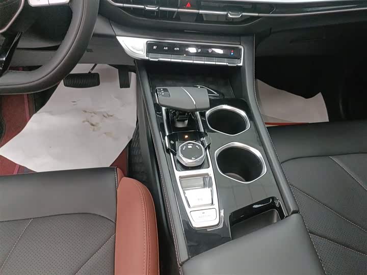 Фото 14 - Changan Eado Plus