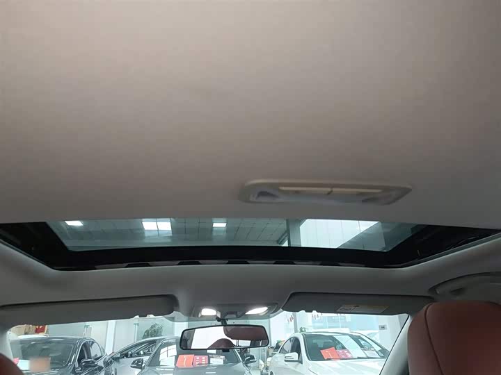 Фото 18 - Changan Eado Plus