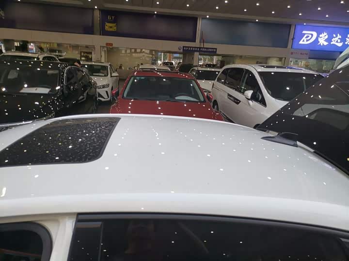 Фото 27 - MG Motor 6