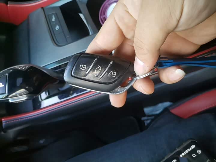 Фото 9 - MG Motor 6