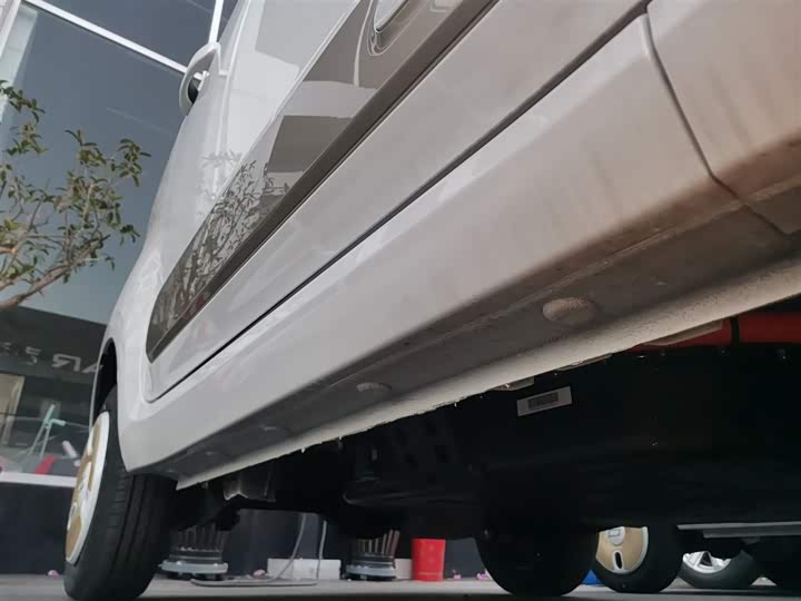 Фото 21 - Bestune Pony