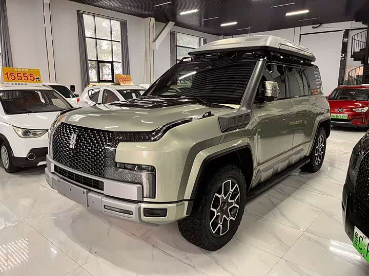 Фото 1 - BYD Yangwang U8