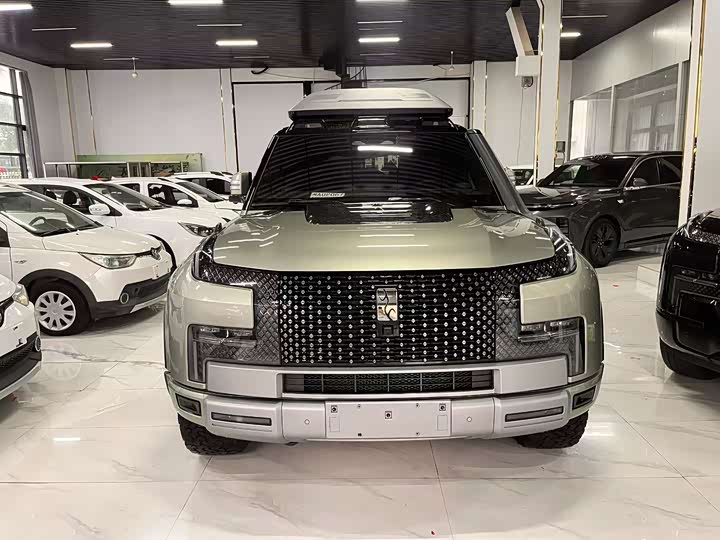 Фото 2 - BYD Yangwang U8