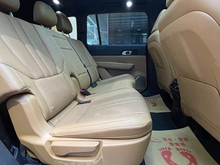 Фото 24 - LiXiang One