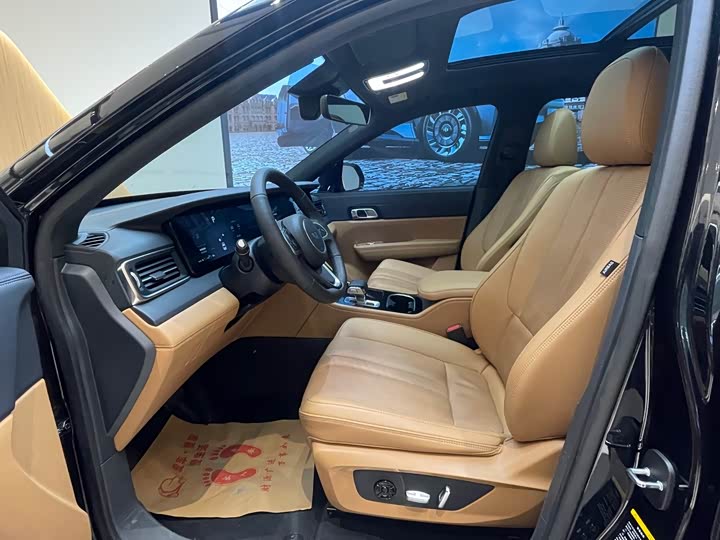 Фото 9 - LiXiang One