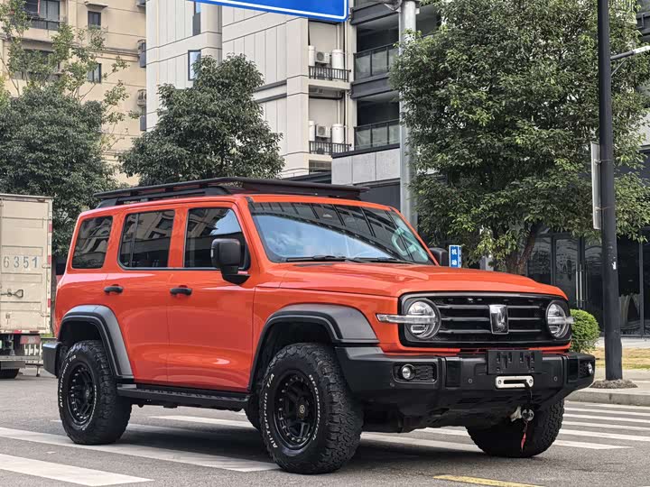 Фото 3 - Tank 300