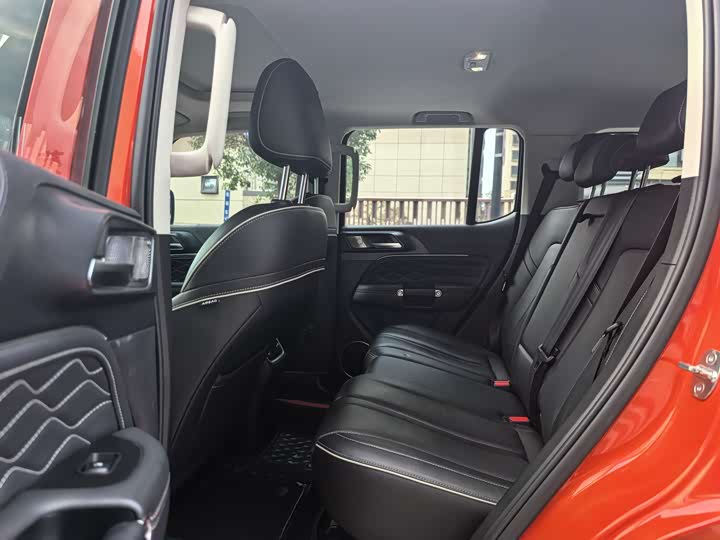 Фото 7 - Tank 300