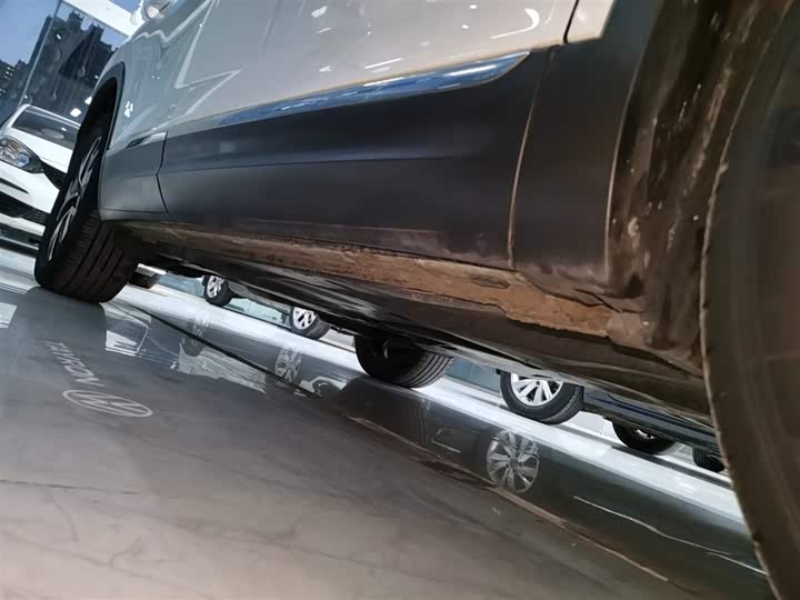 Фото 21 - Volkswagen Tayron