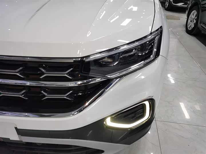 Фото 24 - Volkswagen Tayron