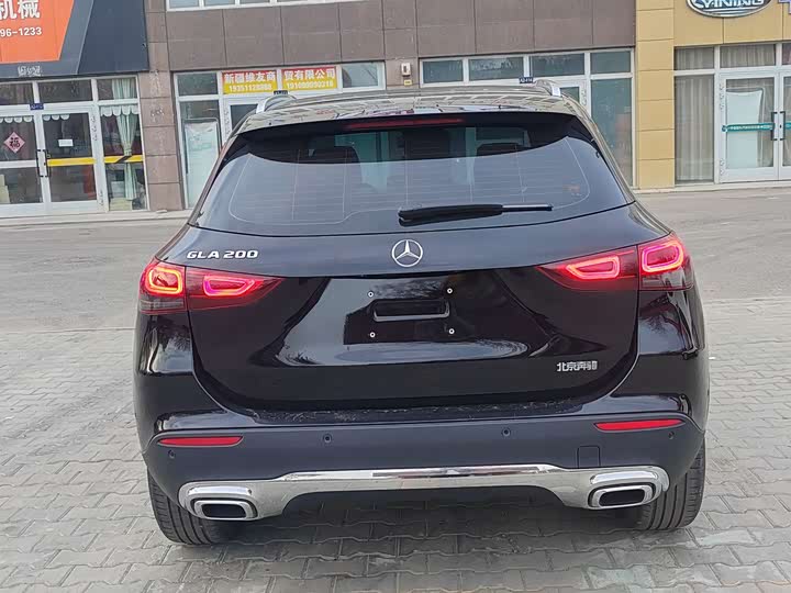 Фото 5 - Mercedes-Benz GLA-Class
