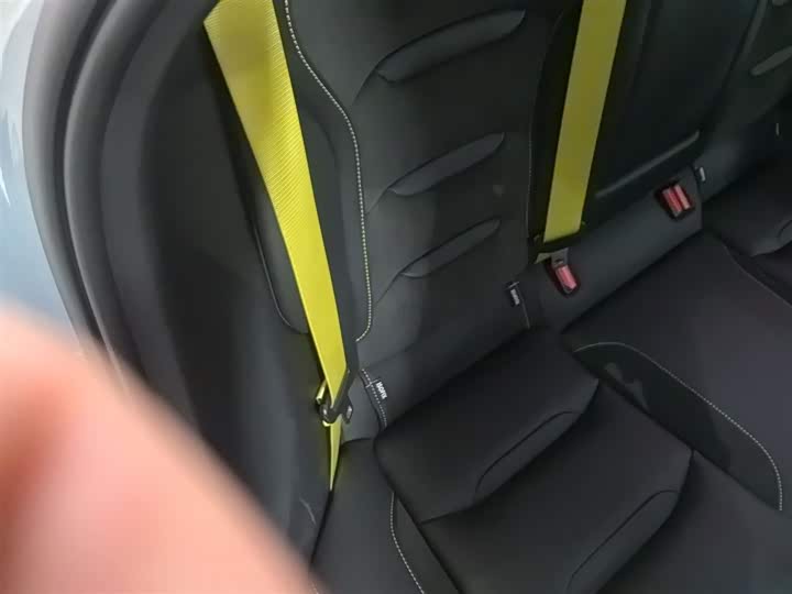 Фото 8 - Geely Preface