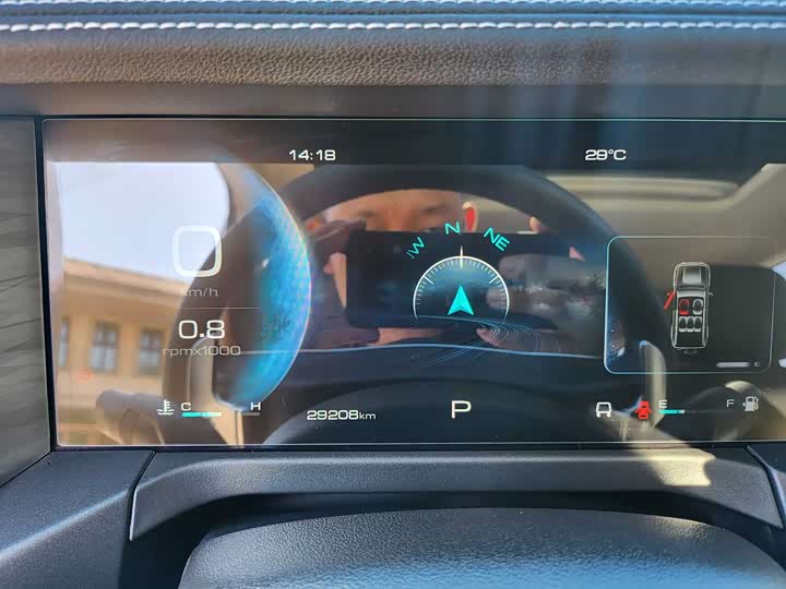 Фото 8 - Tank 300