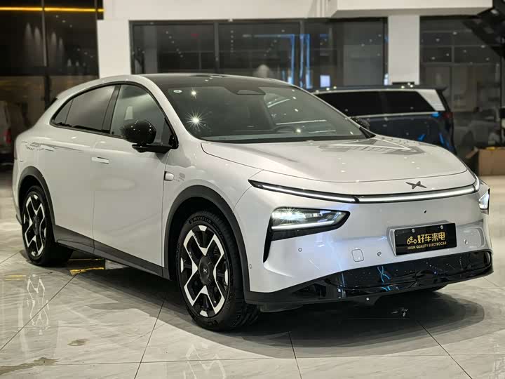 Фото 3 - XPeng G7