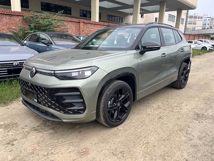 Фото 1 - Volkswagen Tayron