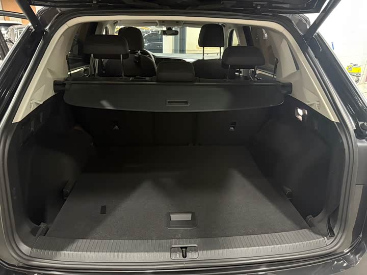 Фото 17 - Volkswagen Tayron