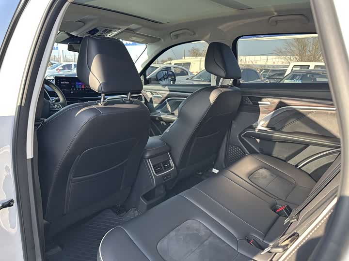 Фото 6 - Haval H6