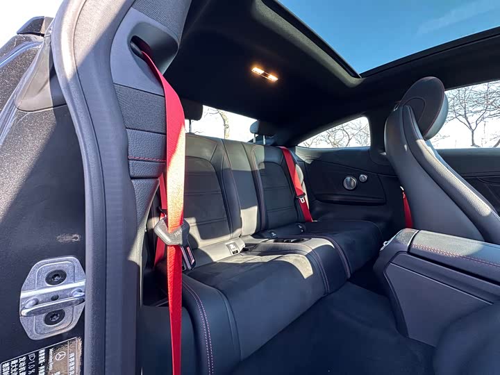 Фото 11 - Mercedes-Benz C-Class AMG