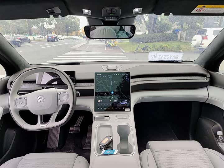 Фото 6 - Nio ES6