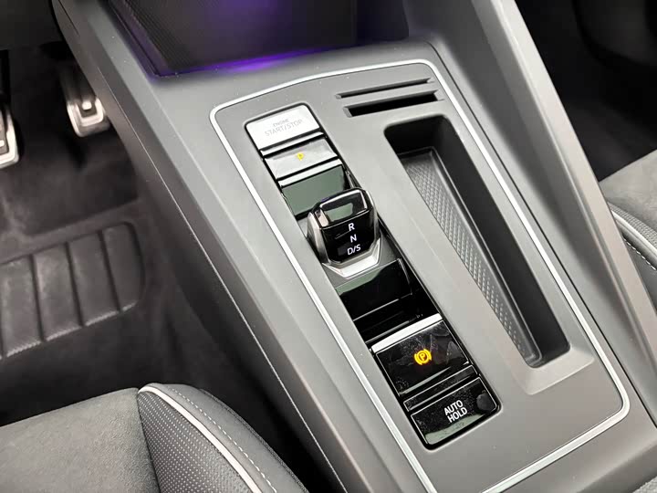 Фото 20 - Volkswagen Golf