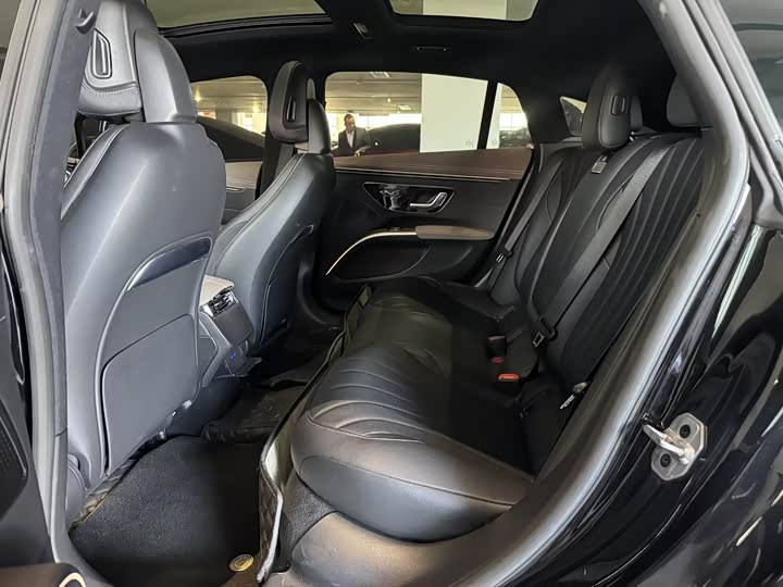 Фото 5 - Mercedes-Benz EQS