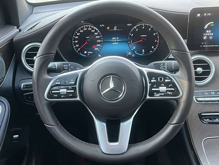 Фото 11 - Mercedes-Benz GLC-Class