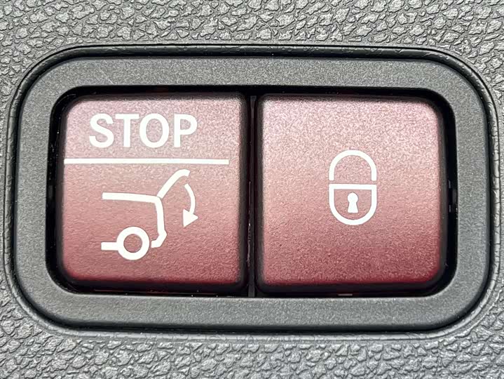 Фото 19 - Mercedes-Benz GLC-Class