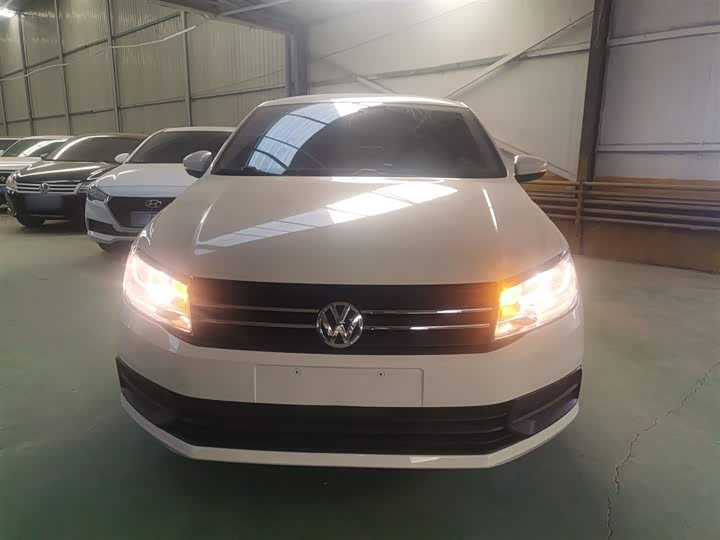 Фото 3 - Volkswagen Santana