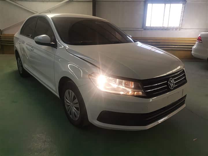 Фото 4 - Volkswagen Santana