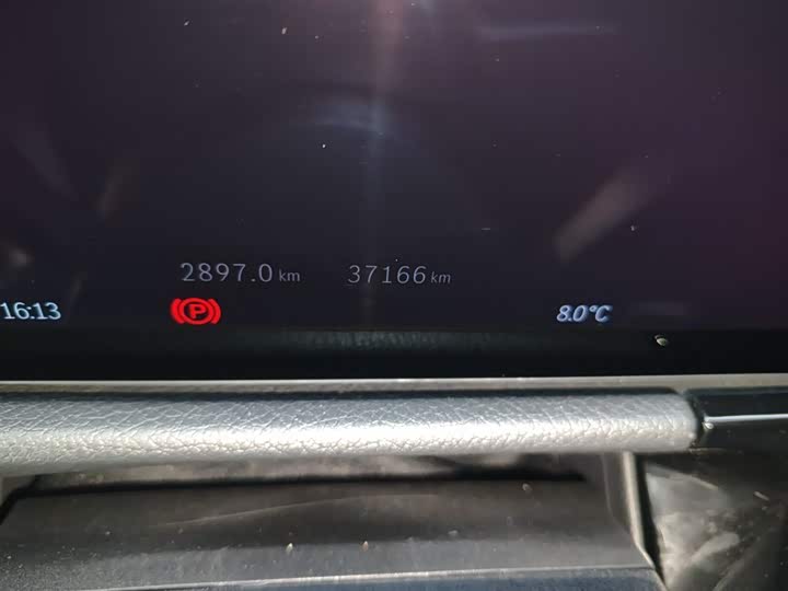 Фото 7 - Mercedes-Benz GLA-Class