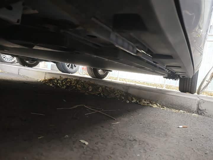 Фото 19 - BYD Dolphin