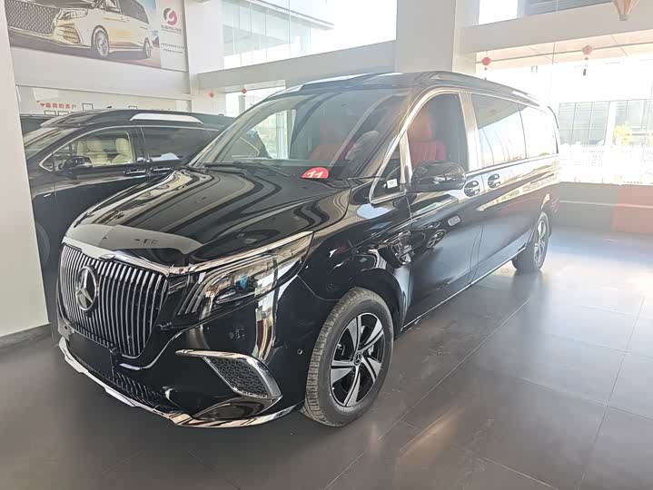 Фото 1 - Mercedes-Benz Vito