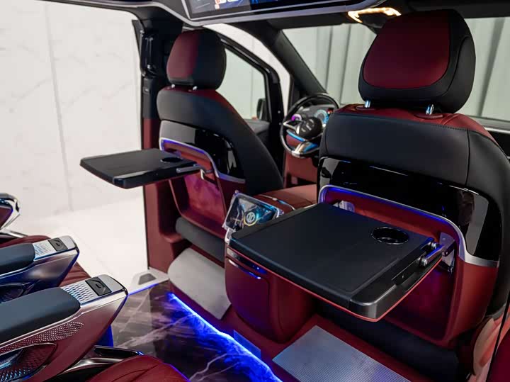 Фото 13 - Mercedes-Benz Vito