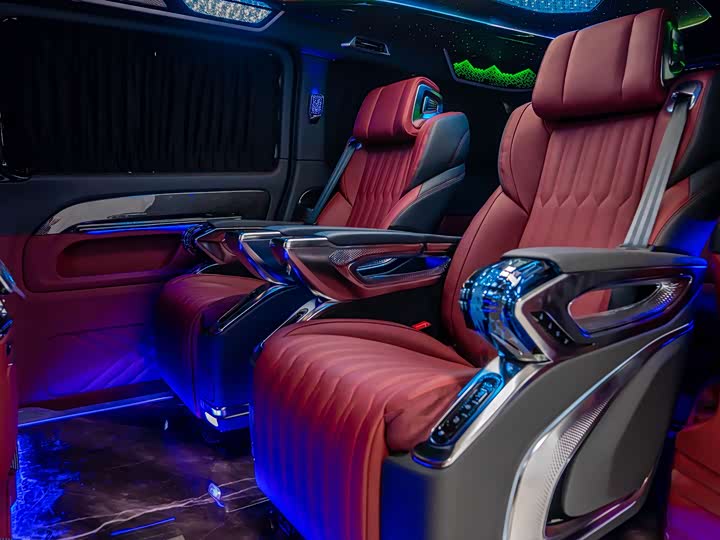 Фото 14 - Mercedes-Benz Vito