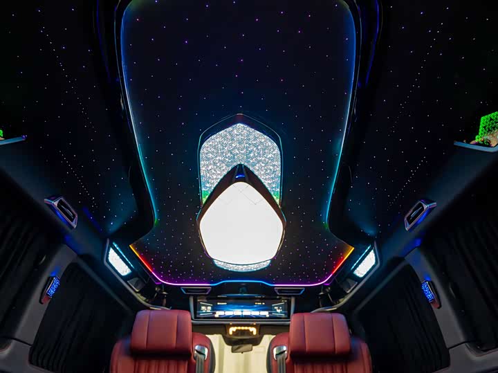 Фото 19 - Mercedes-Benz Vito