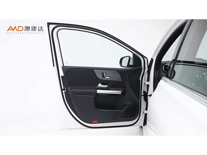 Фото 10 - Mercedes-Benz B-Class