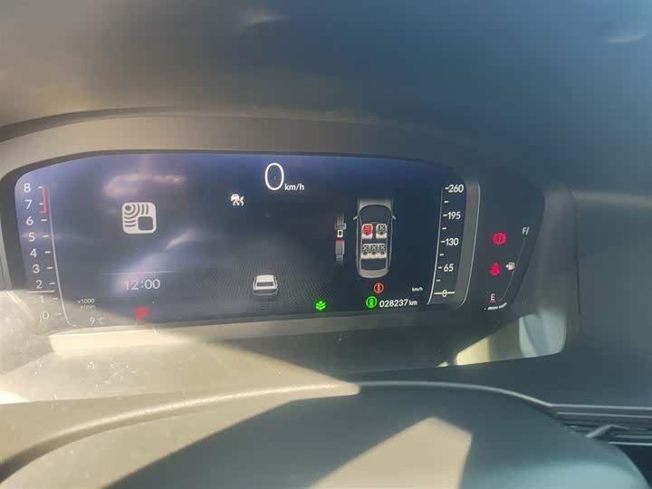 Фото 12 - Honda Civic