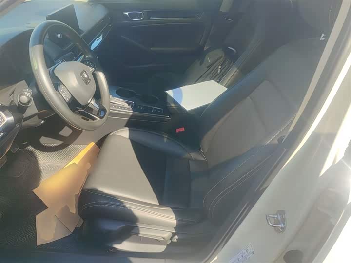 Фото 15 - Honda Civic