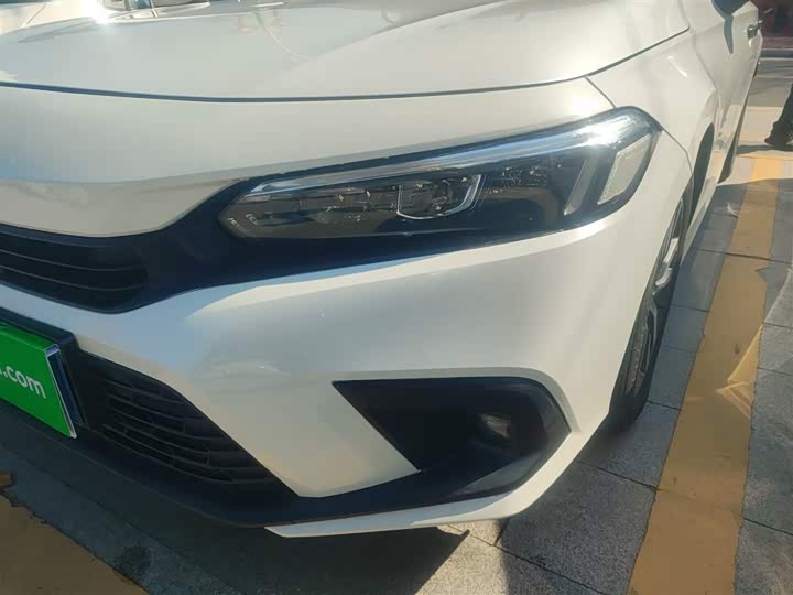 Фото 24 - Honda Civic