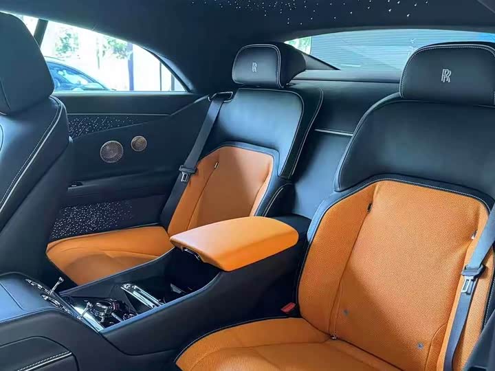 Фото 4 - Rolls-Royce Spectre