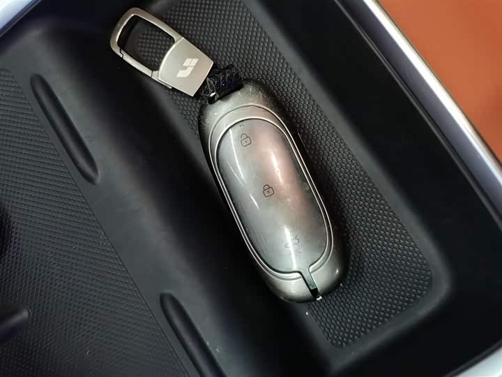 Фото 9 - LiXiang L7