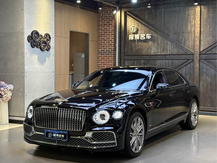 Фото 1 - Bentley Flying Spur