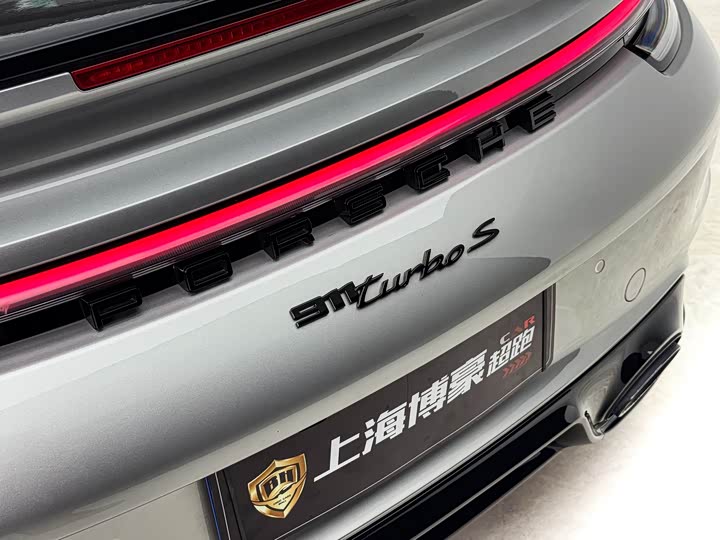 Фото 10 - Porsche 911