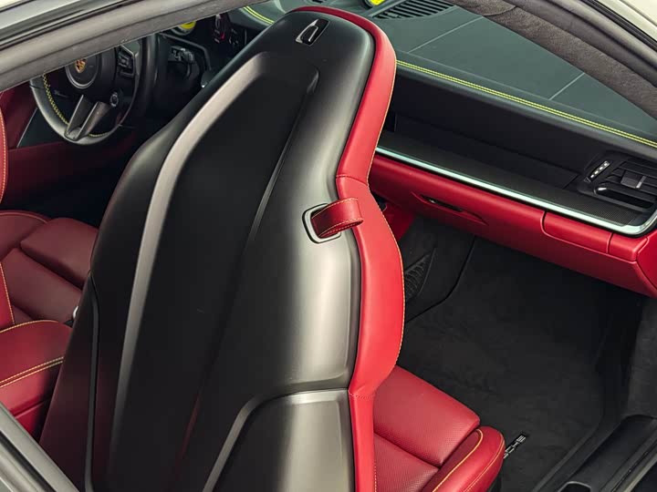 Фото 21 - Porsche 911