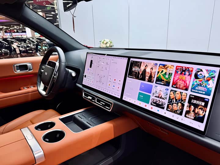 Фото 22 - LiXiang L6