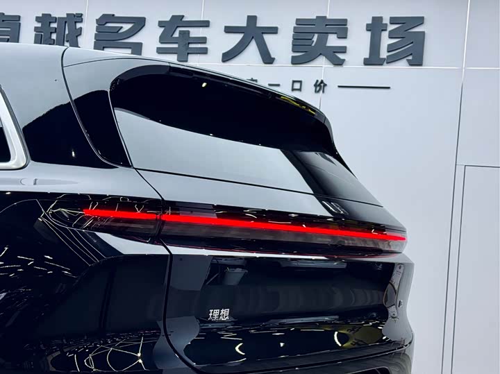 Фото 32 - LiXiang L6