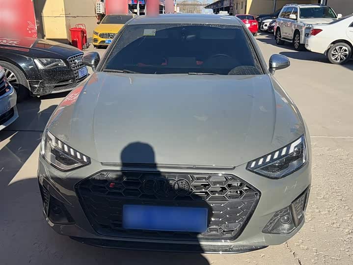 Фото 3 - Audi S4