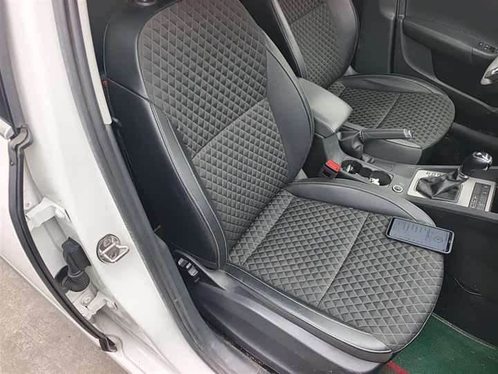 Фото 25 - Skoda Octavia Pro